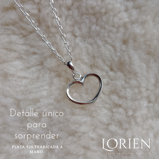 Collar "Blazing Little Hearts"