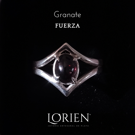 Anillo "Gota de Sangre"