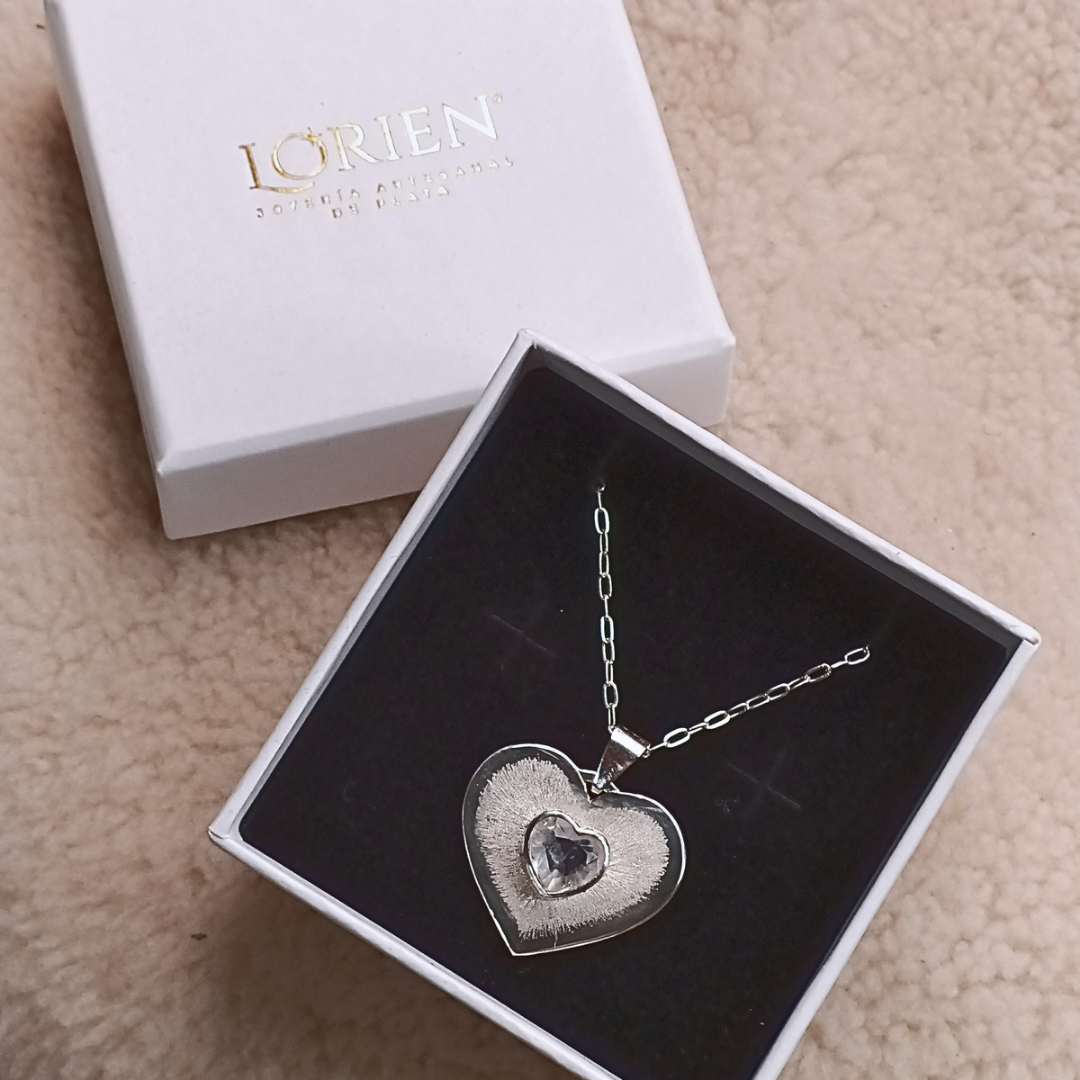 Collar "L' Amour"