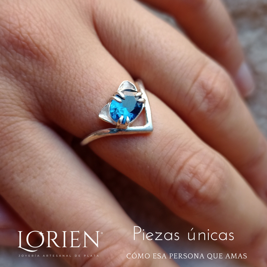 Anillo "Purr" de plata 925