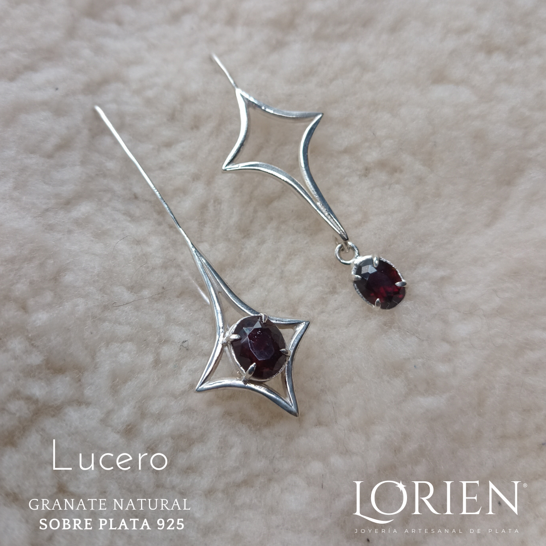 Aretes "Lucero" de plata 925 con granate