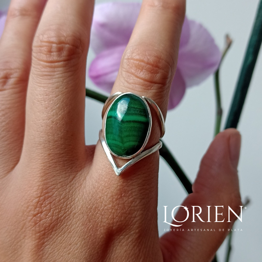 Anillo "Insondable" de plata 925 y Malaquita