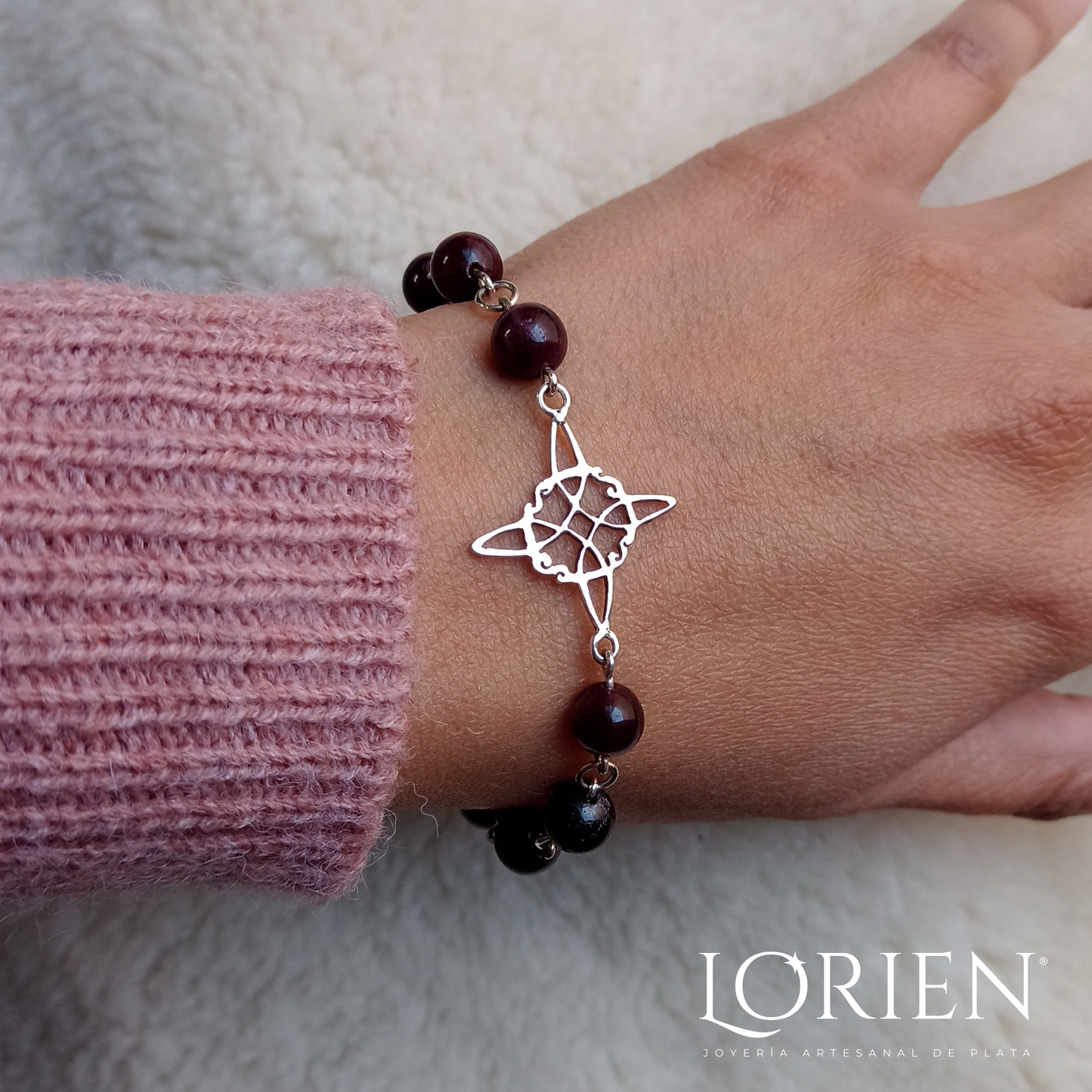 Witch Knot Bracelet with Garnets "Strength"