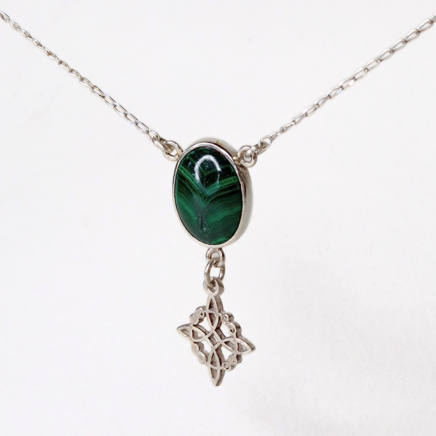 Witch's Knot Set "GreenJoy" in 925 Silver and Malachite