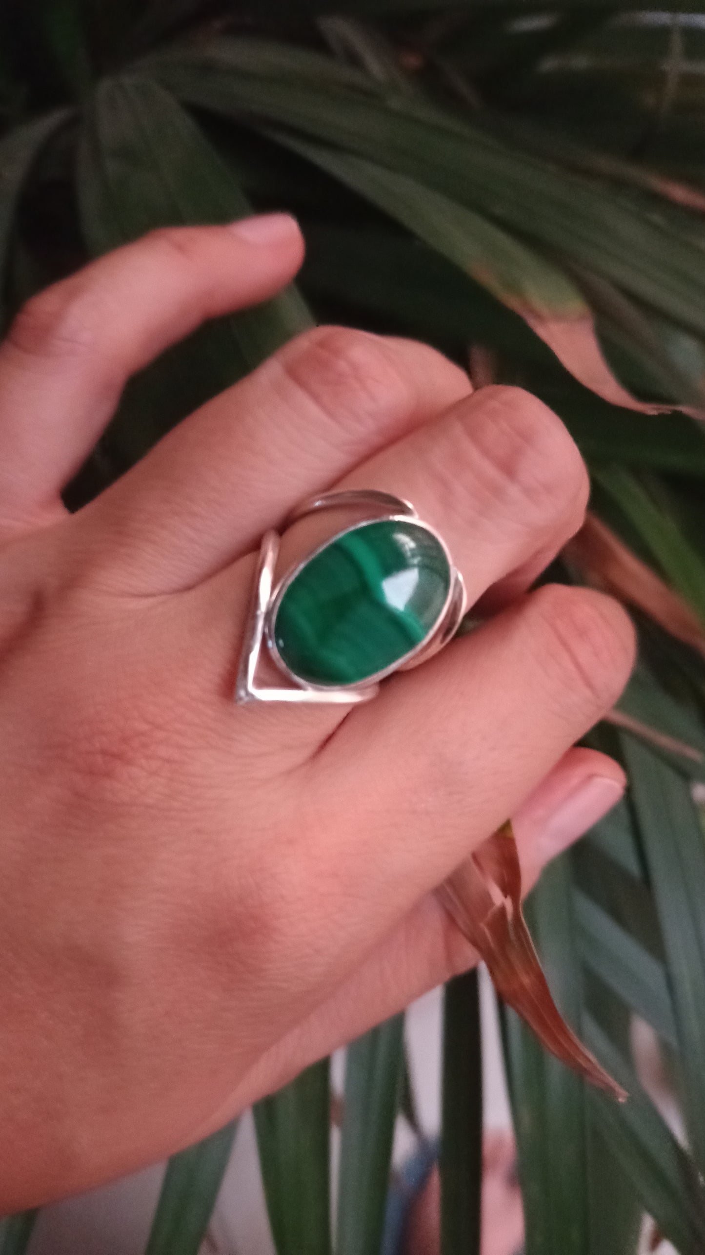 Anillo "Insondable" de plata 925 y Malaquita